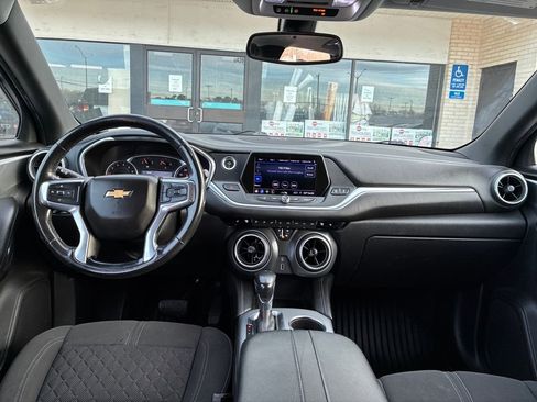 Used 2019 Chevrolet Blazer LT image 13