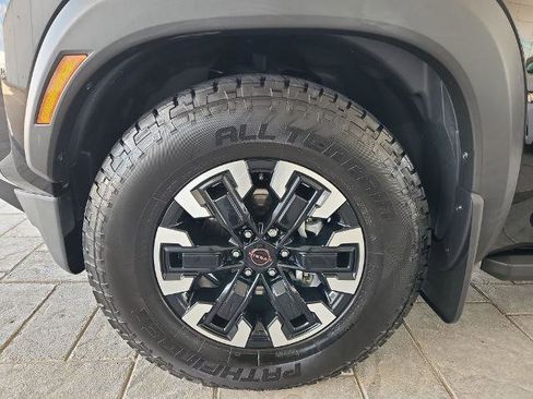 Certified 2022 Nissan Frontier Pro-X RWD image 30