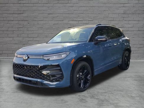 New 2026 Volkswagen Tiguan SE R-Line FWD image 3