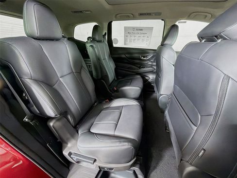 New 2026 Subaru Ascent Limited image 3