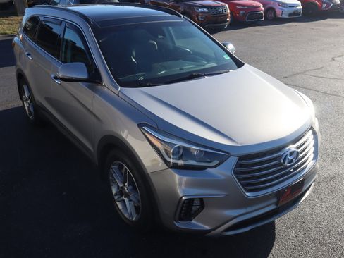 Used 2017 Hyundai Santa Fe AWD w/ SE Ultimate Tech Package 03 image 12