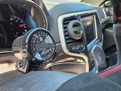 Used 2018 Jeep Grand Cherokee Trackhawk w/ Trailer Tow Group IV image 11