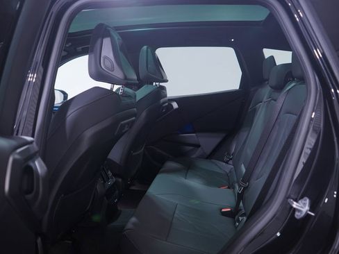 Used 2025 BMW X3 xDrive30i w/ M Sport Package image 9