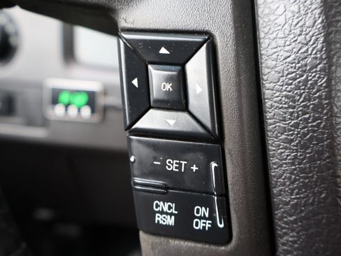 Used 2012 Ford F150 XLT w/ XLT Chrome Pkg AWD/4WD image 30