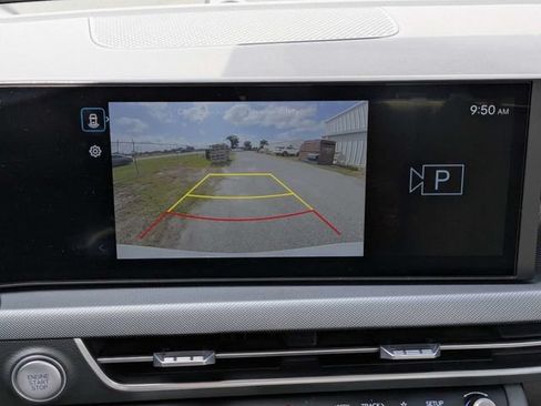 Used 2025 Hyundai Sonata SEL FWD image 25