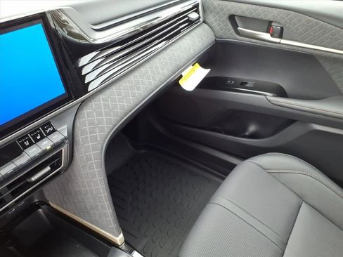 New 2026 Toyota Camry XLE image 18