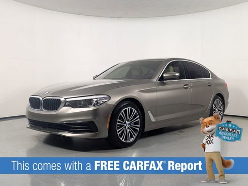 Used 2019 BMW 530i xDrive AWD/4WD image 3