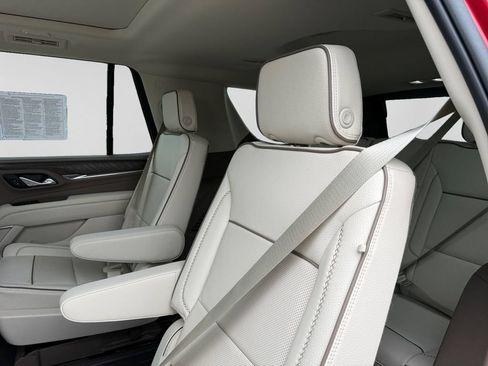 Used 2023 GMC Yukon Denali AWD/4WD image 39