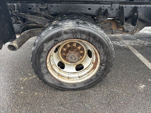 Used 2017 RAM 5500 Tradesman w/ Power & Remote Entry Group image 28