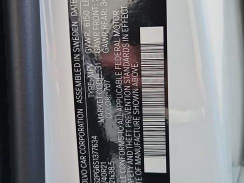 New 2025 Volvo XC90 B6 Ultra w/ Protection Package image 25