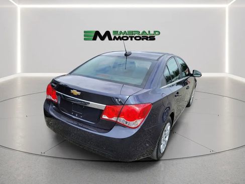 Used 2016 Chevrolet Cruze LT w/ Sun And Sound Package FWD image 1