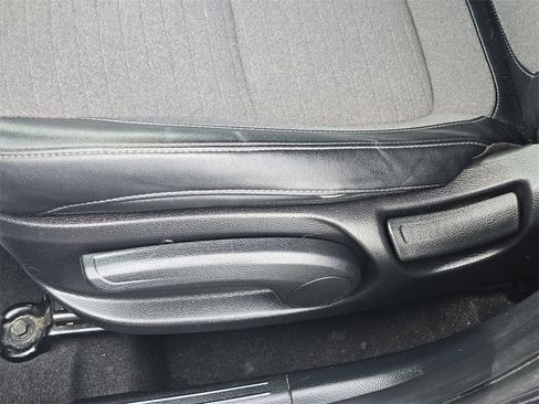 Used 2021 Kia Seltos S image 17