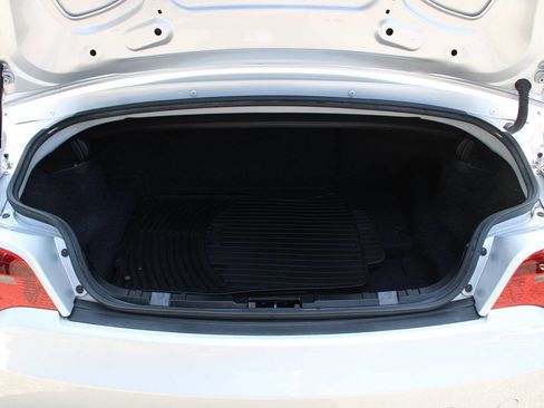 Used 2006 BMW Z4 3.0i RWD image 27