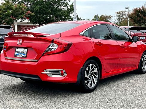Used 2016 Honda Civic EX image 2