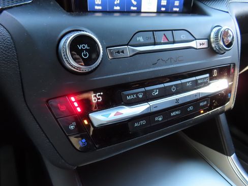 Used 2020 Ford Explorer ST w/ ST High-Performance Pack image 24