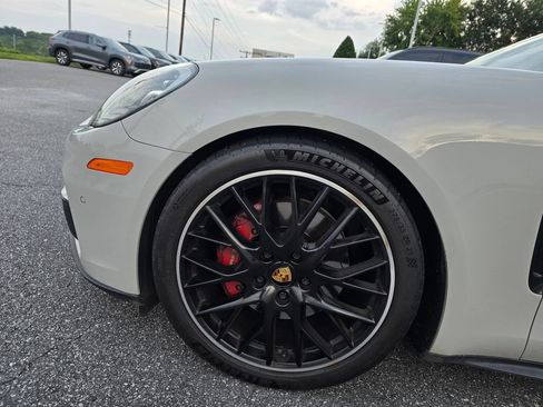 Used 2018 Porsche Panamera 4S AWD/4WD image 8