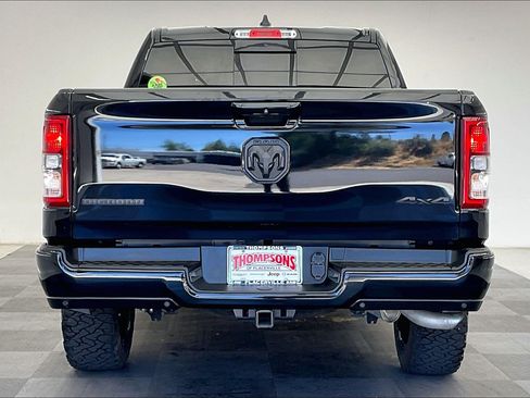 Used 2023 RAM 1500 Big Horn AWD/4WD image 3
