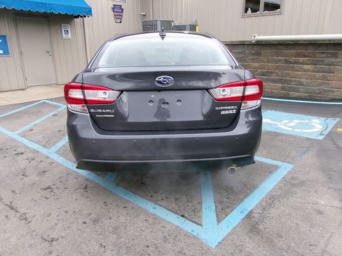 Used 2019 Subaru Impreza 2.0i Limited w/ Popular Package #1 AWD/4WD image 4