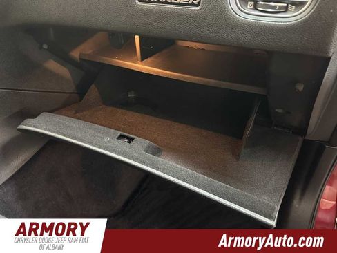 Used 2017 Dodge Charger SXT image 36