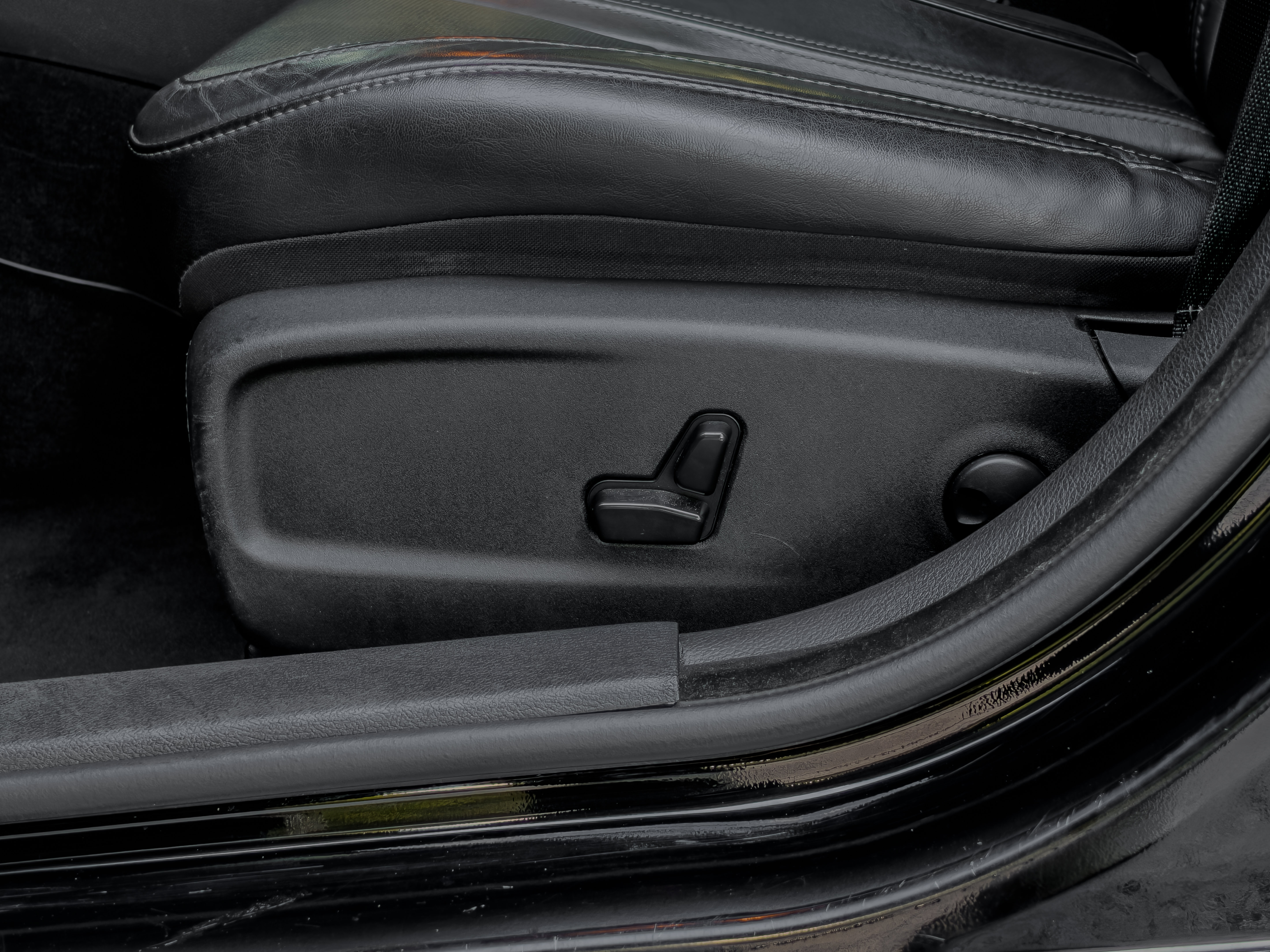 Used 2022 Dodge Charger SXT w/ Leather Interior Group RWD image 55