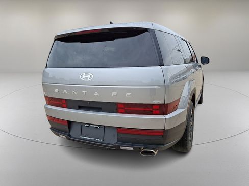 Certified 2024 Hyundai Santa Fe SE AWD/4WD image 10