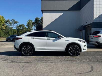 Used 2025 INFINITI QX55 Essential