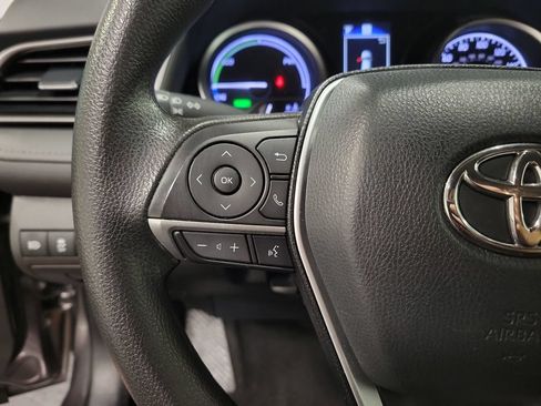 Used 2022 Toyota Camry LE FWD image 24