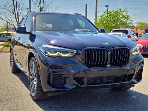 Used 2022 BMW X5 xDrive40i w/ M Sport Package AWD/4WD image 5