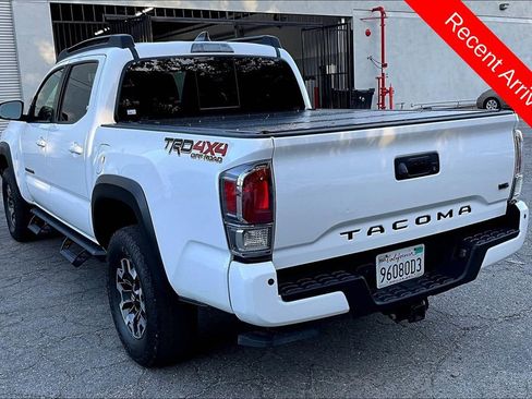 Used 2021 Toyota Tacoma TRD Off-Road w/ Technology Package image 6