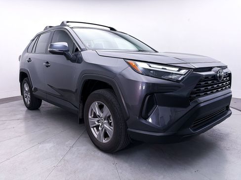 Used 2023 Toyota RAV4 XLE w/ Convenience Package FWD image 9