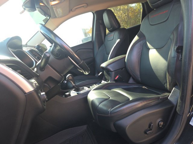 Used 2015 Jeep Cherokee Trailhawk w/ Trailer Tow Group AWD/4WD image 22
