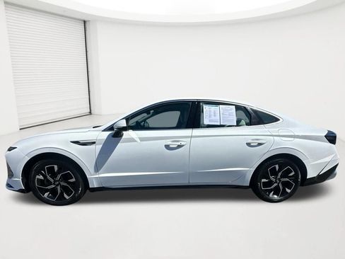 Used 2024 Hyundai Sonata SEL FWD image 8