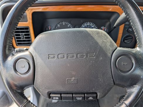 Used 1997 Dodge Ram 1500 Truck 4x4 Club Cab image 13