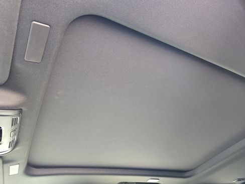 Used 2026 GMC Yukon Denali w/ Denali Reserve Package image 34