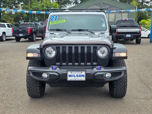 Used 2021 Jeep Wrangler Unlimited Rubicon AWD/4WD image 7