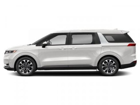Used 2024 Kia Carnival EX FWD image 3