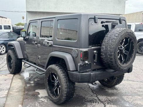 Used 2014 Jeep Wrangler Unlimited Sport w/ Quick Order Package 24S AWD/4WD image 5