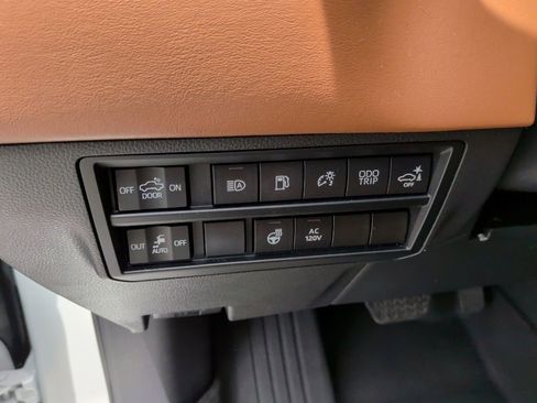 Used 2022 Toyota Tundra 1794 Edition AWD/4WD image 16