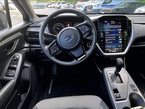 Used 2024 Subaru Crosstrek 2.0i Premium AWD/4WD image 16