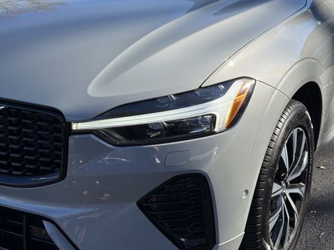 Certified 2025 Volvo XC60 B5 Plus image 6