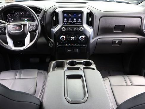 Used 2021 GMC Sierra 1500 Elevation w/ X31 Off-Road Package AWD/4WD image 17