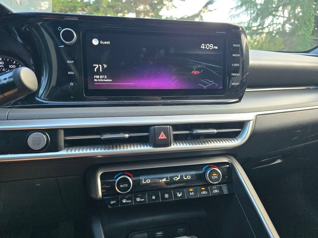 Used 2022 Kia K5 GT-Line w/ GT-Line FWD Premium Package image 18