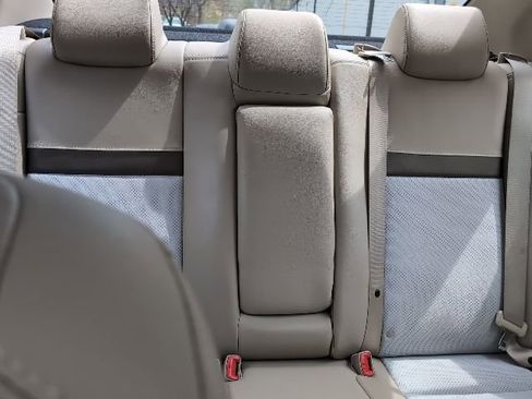 Used 2014 Toyota Camry XLE w/ Leather Package image 28