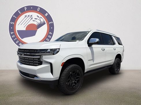 Used 2023 Chevrolet Tahoe Premier w/ Premium Package 2 AWD/4WD image 2