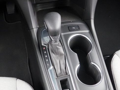 Used 2022 Chevrolet Equinox LT FWD image 24
