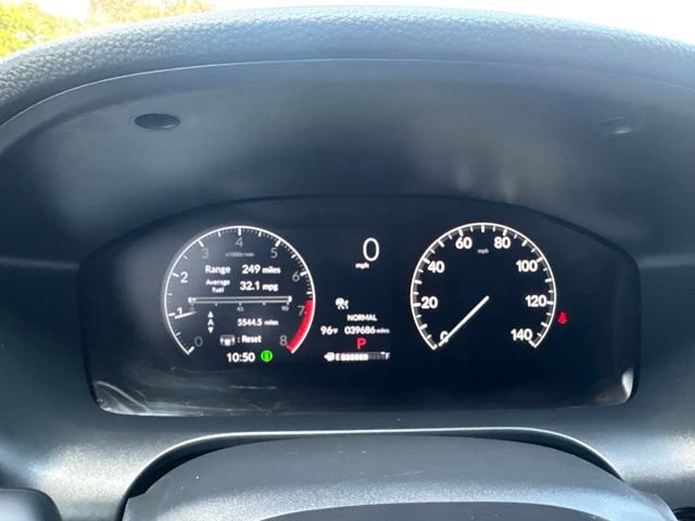 Used 2025 Honda HR-V Sport image 14