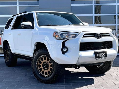 Used 2021 Toyota 4Runner TRD Off-Road Premium w/ Moonroof Package image 3