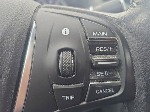 Used 2016 Acura TLX w/ Technology Package image 17