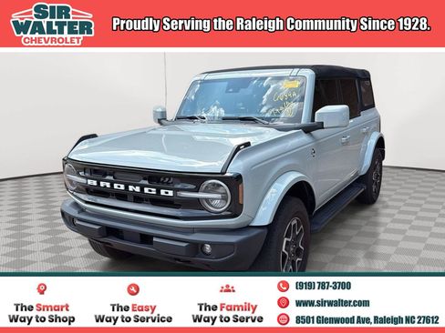 Used 2024 Ford Bronco Outer Banks AWD/4WD image 1