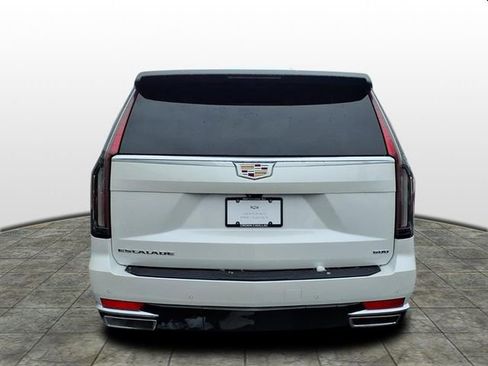 Certified 2021 Cadillac Escalade ESV Premium Luxury w/ LPO, Illumination Package image 4